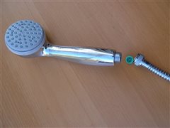 Douche hydroéconome