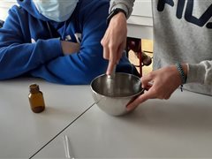 Préparation he gel douche naturel avec des écodélégués